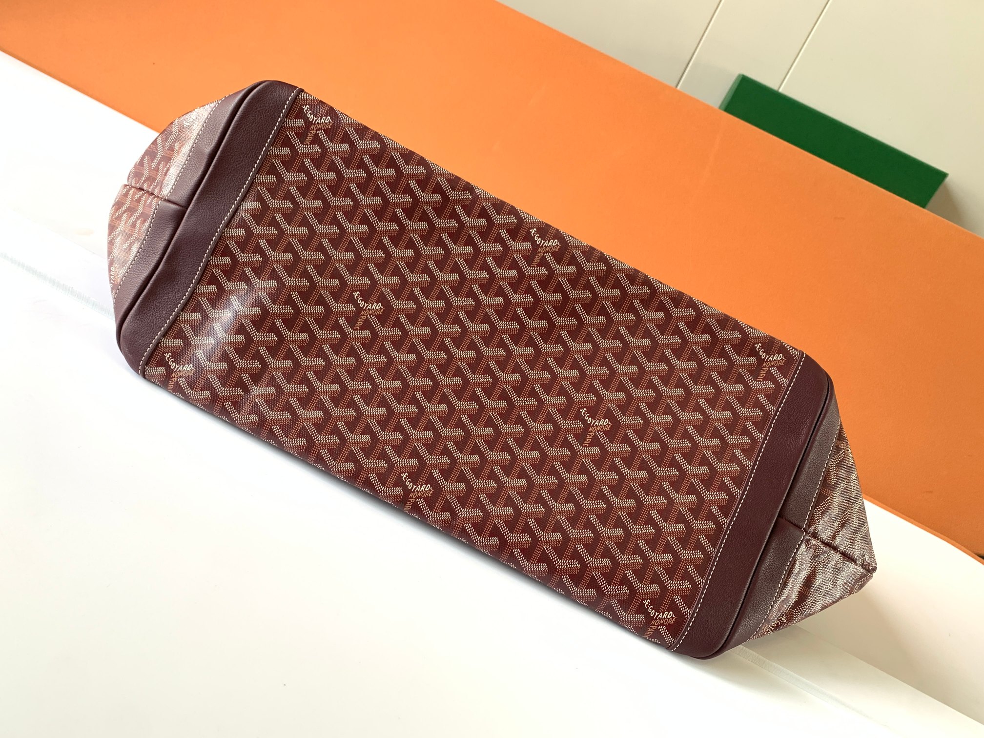 Artois GM Tote Bag In Burgundy